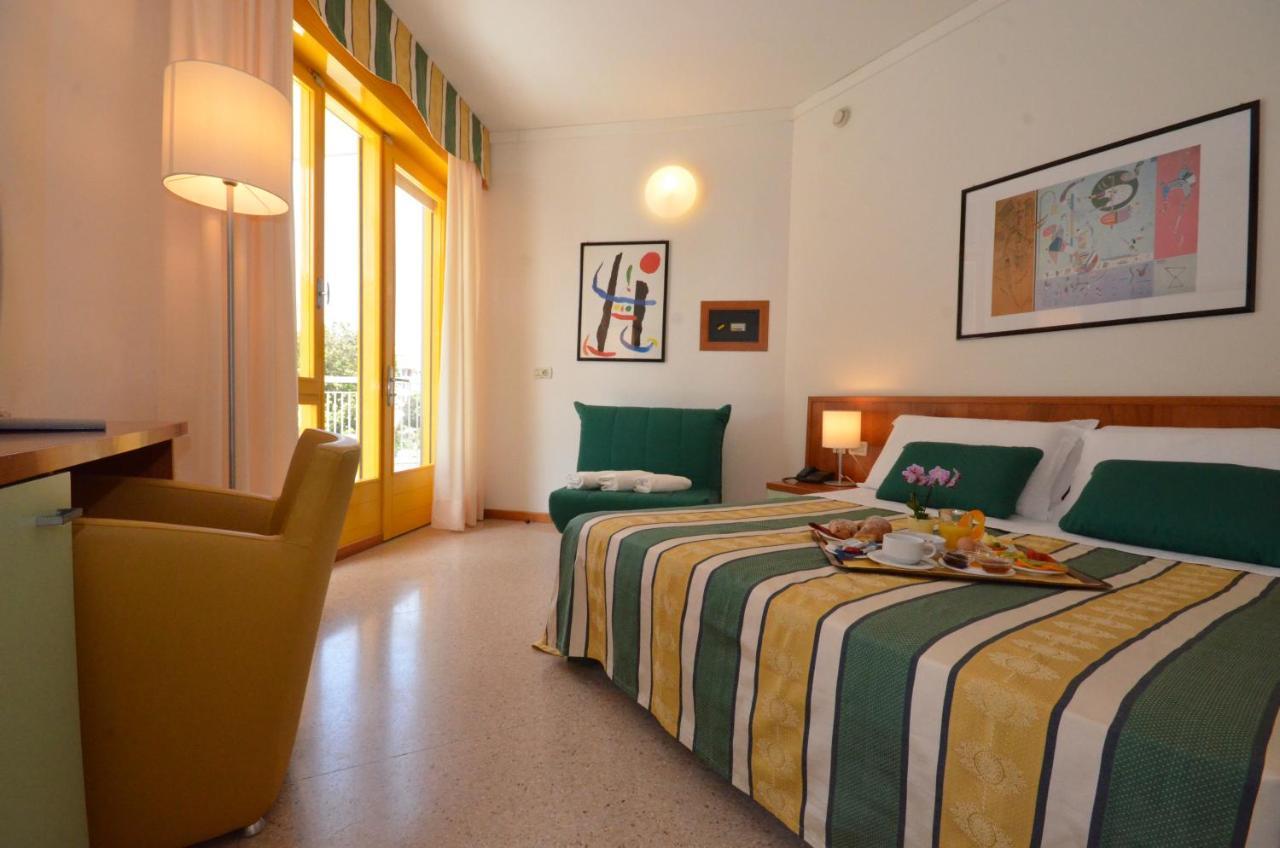 Hotel Luna Μπιμπιόνε Εξωτερικό φωτογραφία