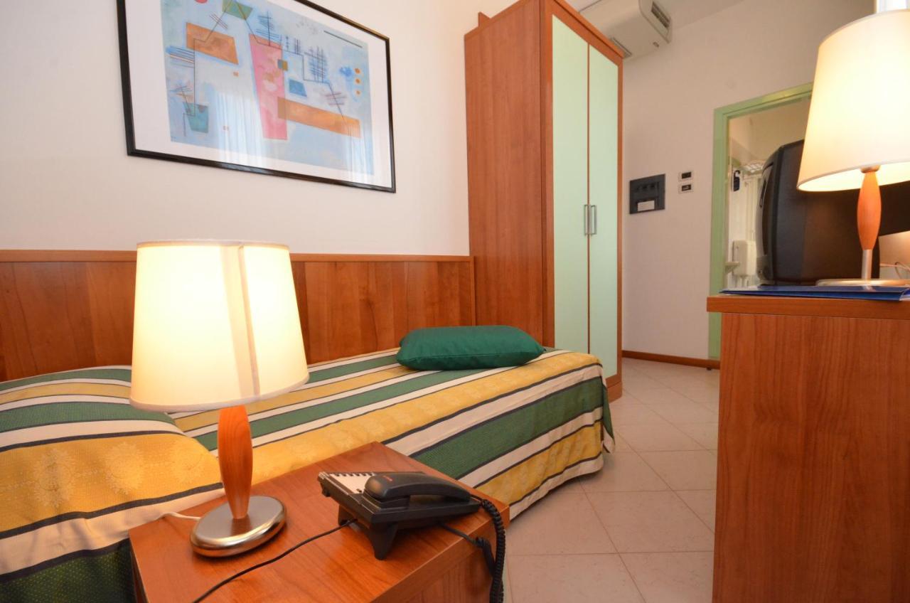 Hotel Luna Μπιμπιόνε Εξωτερικό φωτογραφία