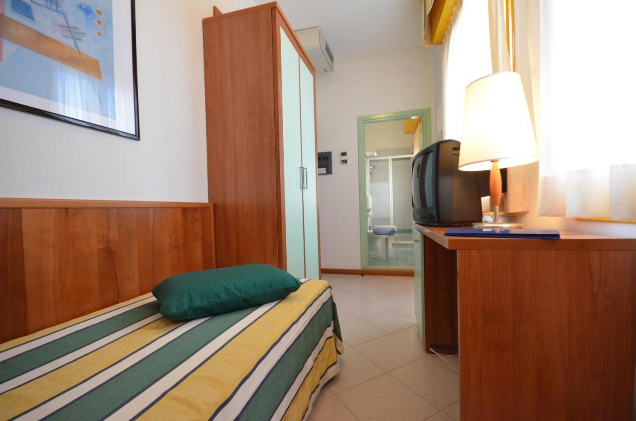 Hotel Luna Μπιμπιόνε Εξωτερικό φωτογραφία